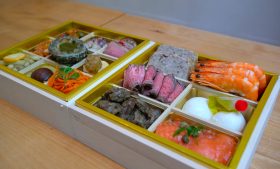おせち料理のご予約始まりました